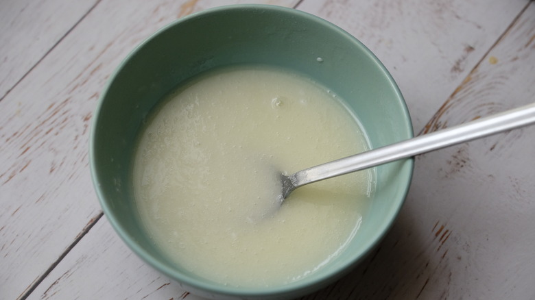 lemon glaze in blue bowl