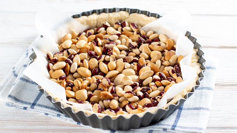 Tart crust filled with beans