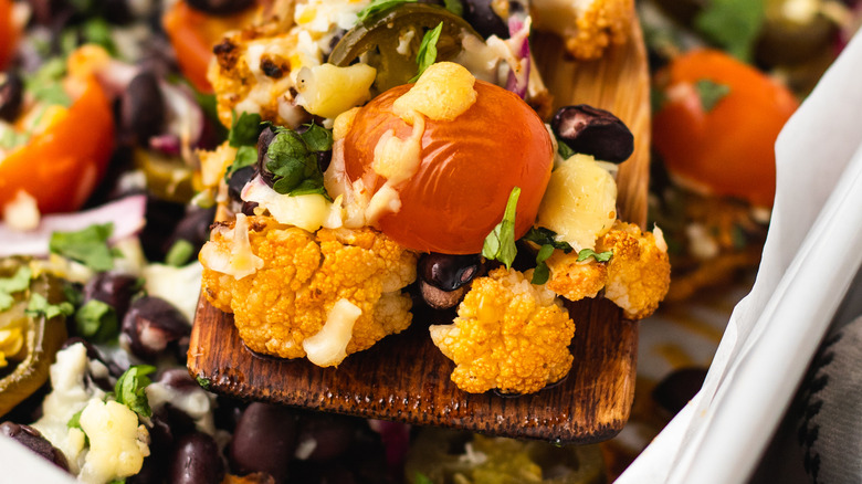 Loaded cauliflower nachos