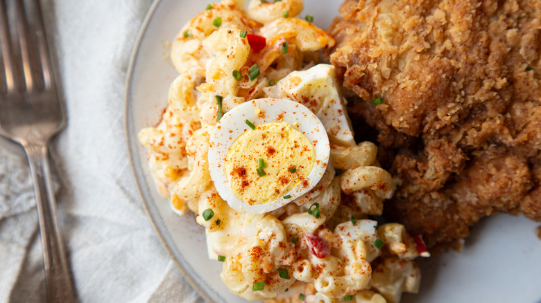 fried chicken with pasta salad