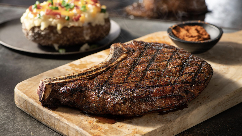 Steak at LongHorn Steakhouse 