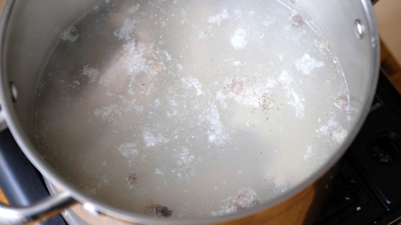 pork ribs in water