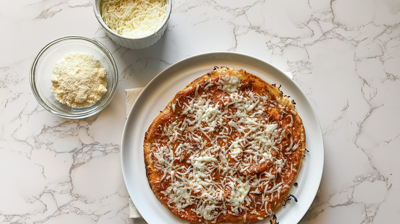 tortilla pizza on plate 