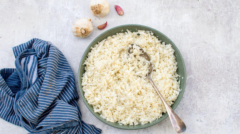 plate of cauliflower rice