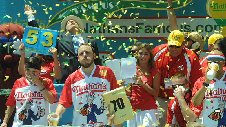 Joey Chestnut wins hot dog contest 