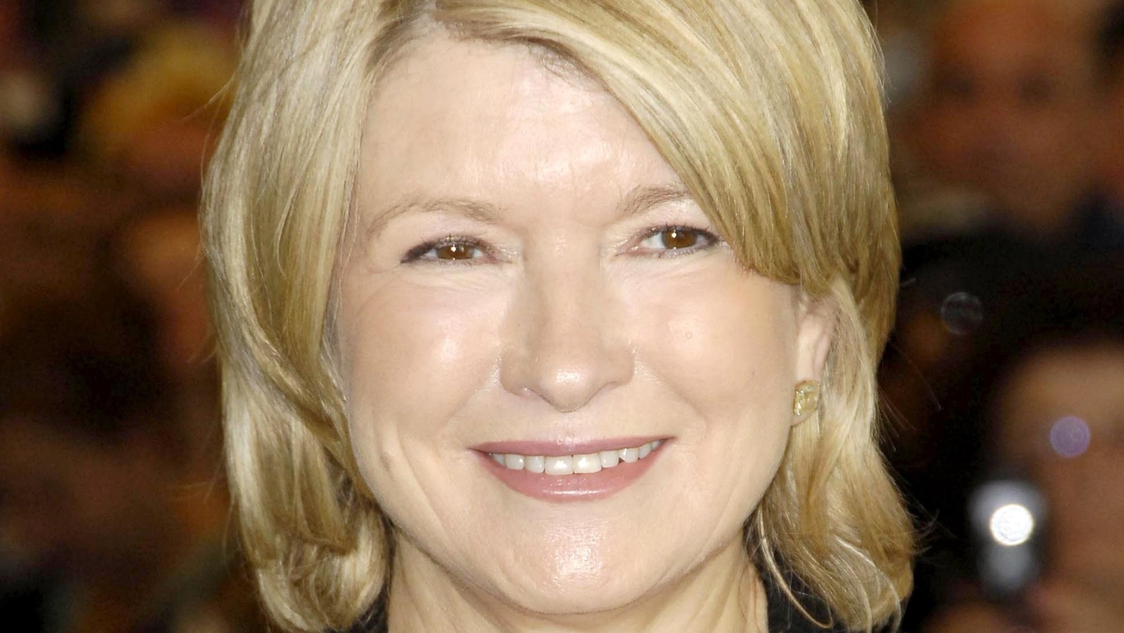 Martha Stewart 'Completely Fashioned' Her New Restaurant After This House