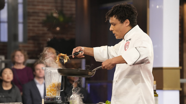 Leonard prepares his main course during the finale