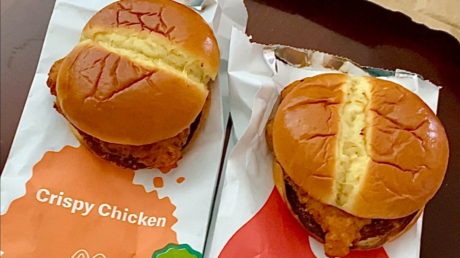 Crispy Chicken Deluxe Burger - Pappa Flock - Chicken Tenders