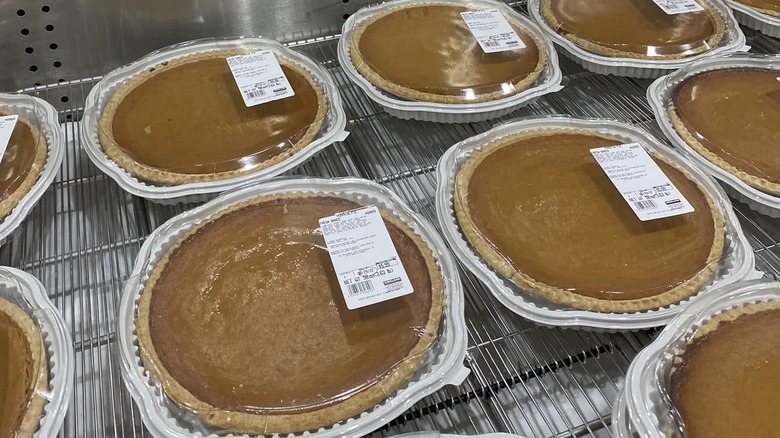 Costco pumpkin pies on display