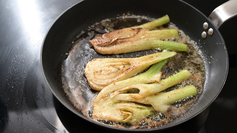 pan of fennel with butter