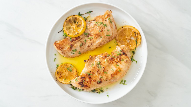 Chicken with herbs and lemon 