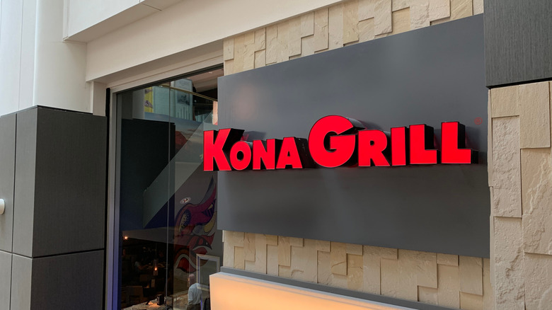 Kona Grill restaurant sign