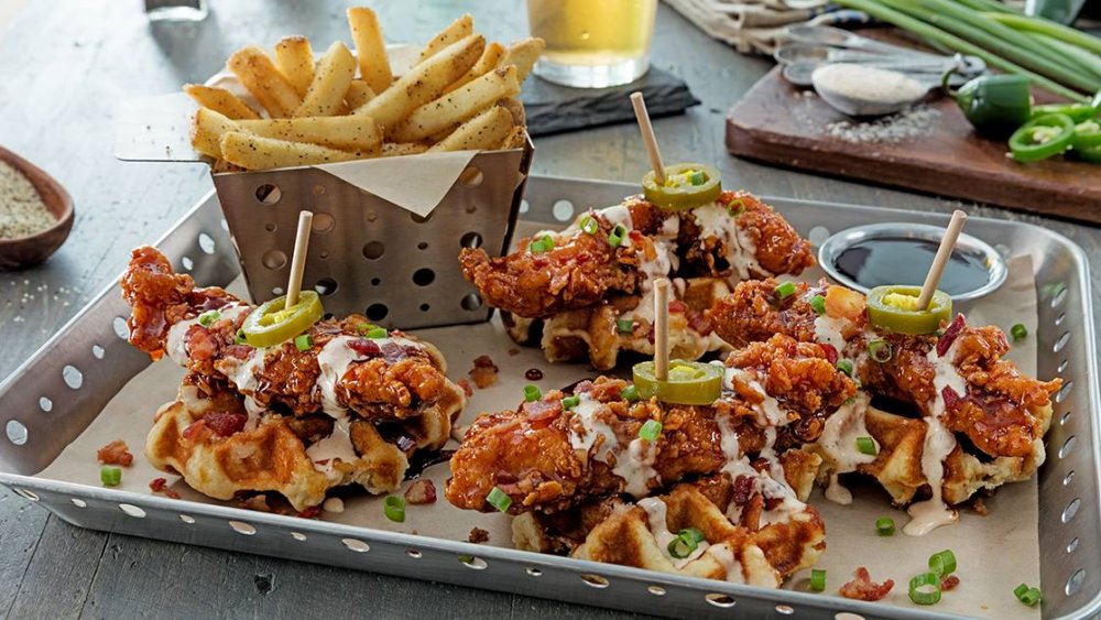 Chili's Honey-Chipotle Crispers and Waffles