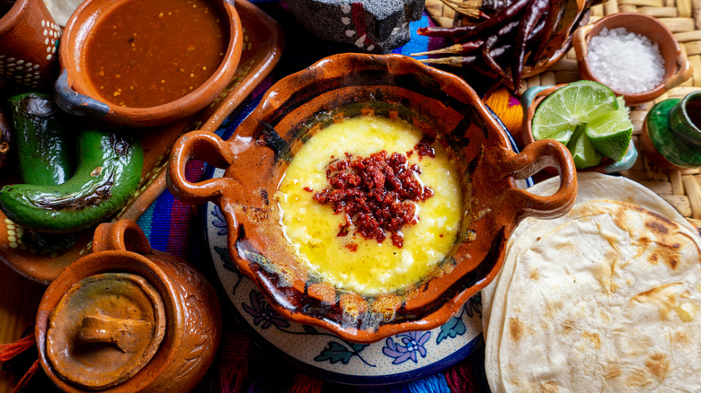 queso fundido