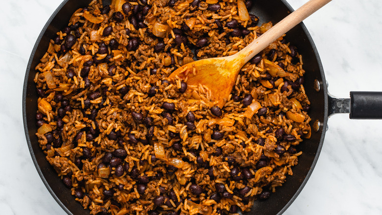 cooking rice beef and beans