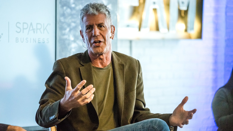 Anthony Bourdain talking at an event