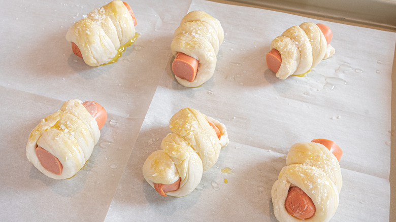 baking mini pretzel dogs