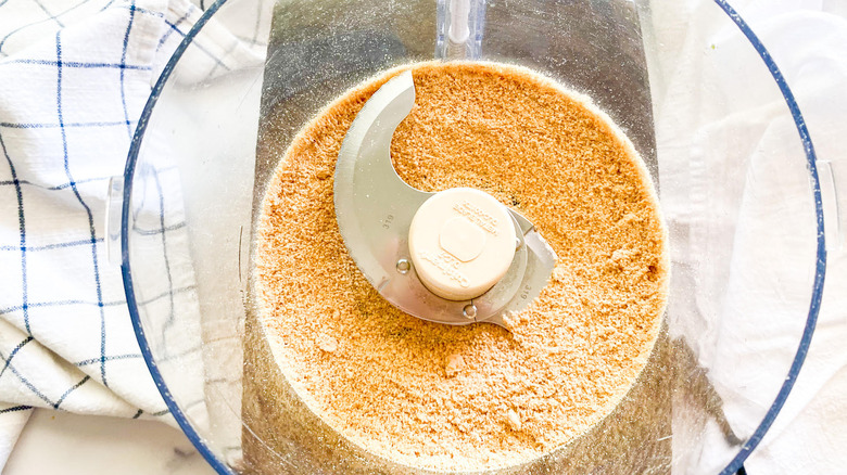 graham crackers in food processor 