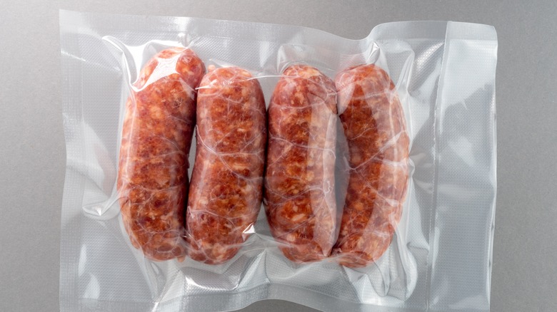 packaged raw sausage