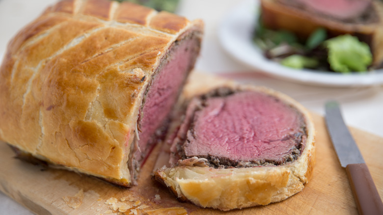 Sliced beef Wellington