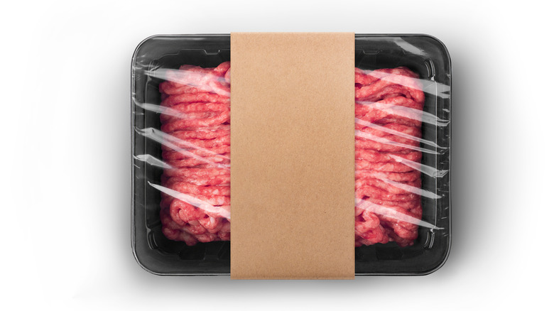 Ground meat in packaging