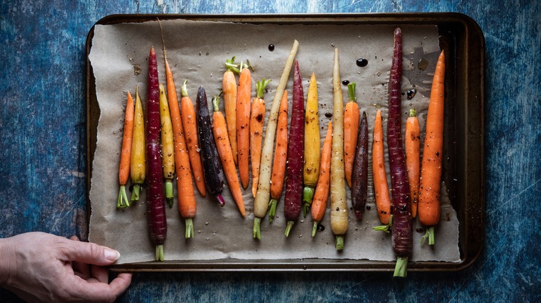 rainbow carrots on baking tray