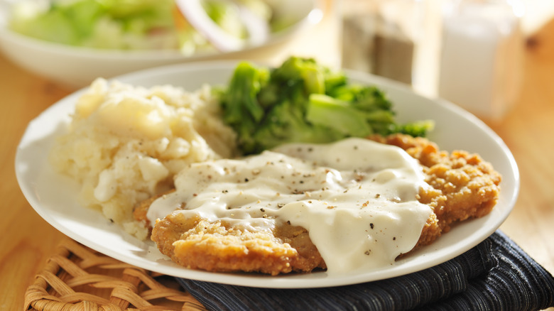 fried steak with gravy