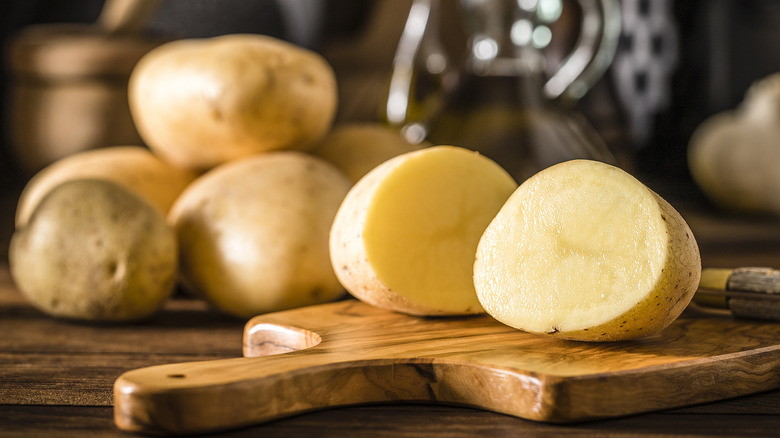 potato on chopping board