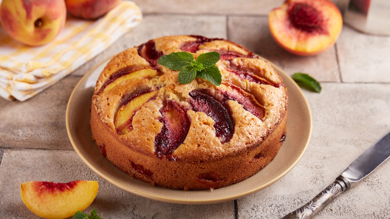 peach cake