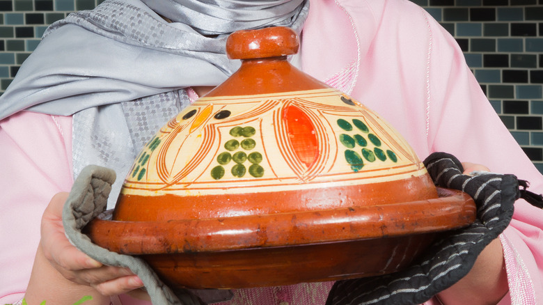 covered tagine