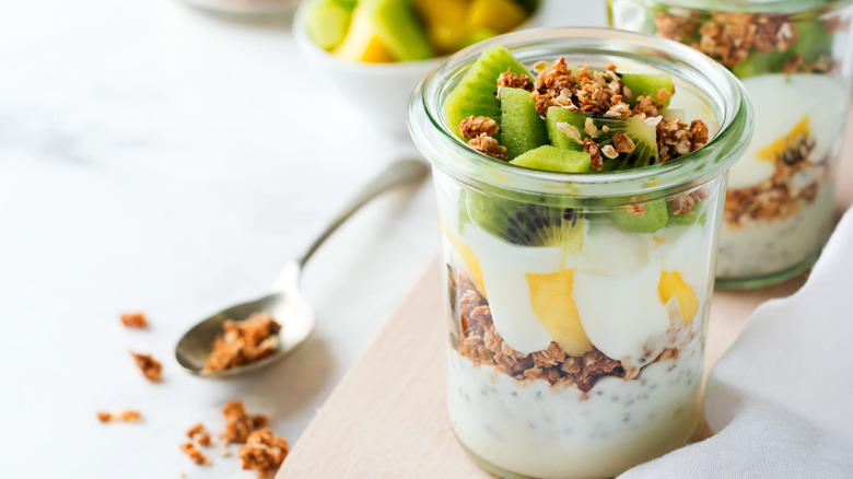 Yogurt granola parfait with fruits