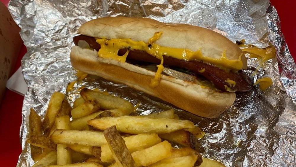 Five Guys Hot dog