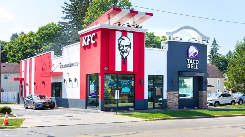 KFC and Taco Bell storefronts