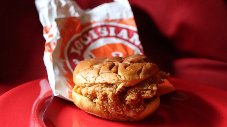 popeyes chicken sandwich