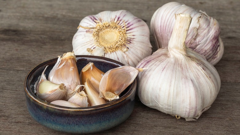 Garlic cloves