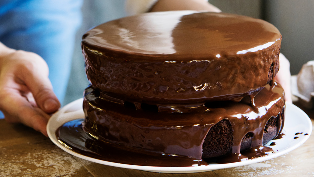 Air fryer chocolate cake