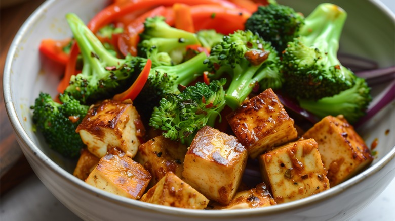 satay tofu with vegetables