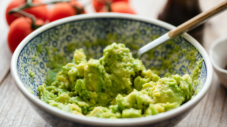 bowl of mashed avocado