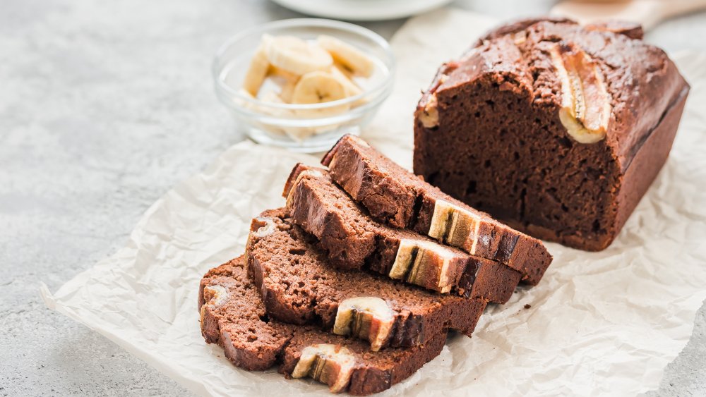 slices of banana bread