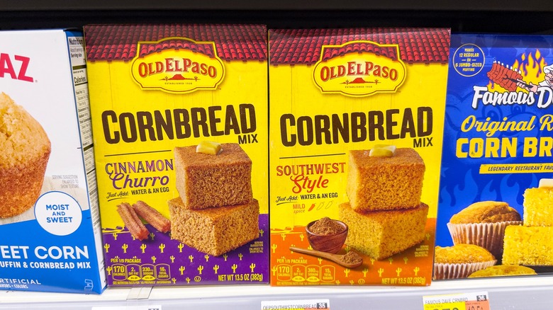 Cornbread mixes on grocery store shelf