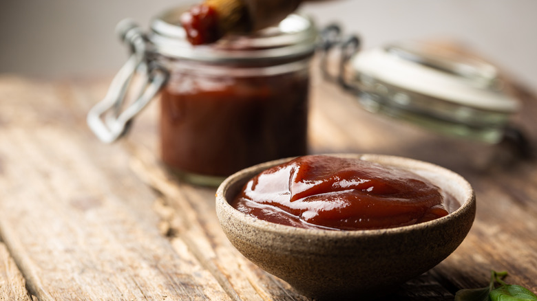 bbq dip in bowl and mason jar