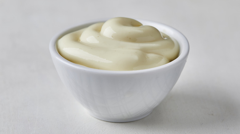 white bowl with mayo