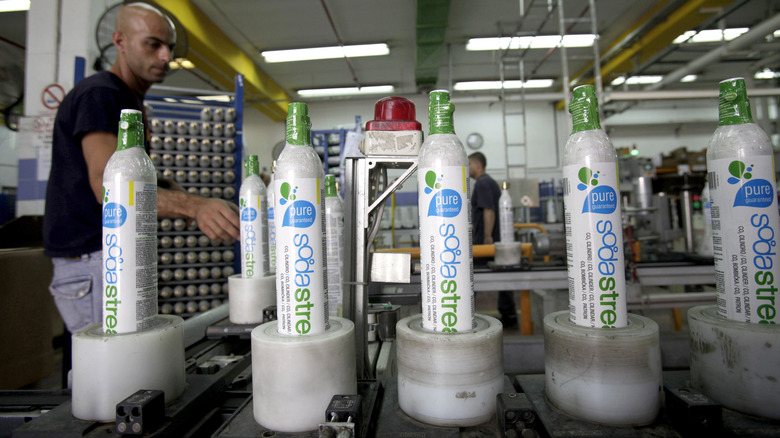 sodastream cylinders