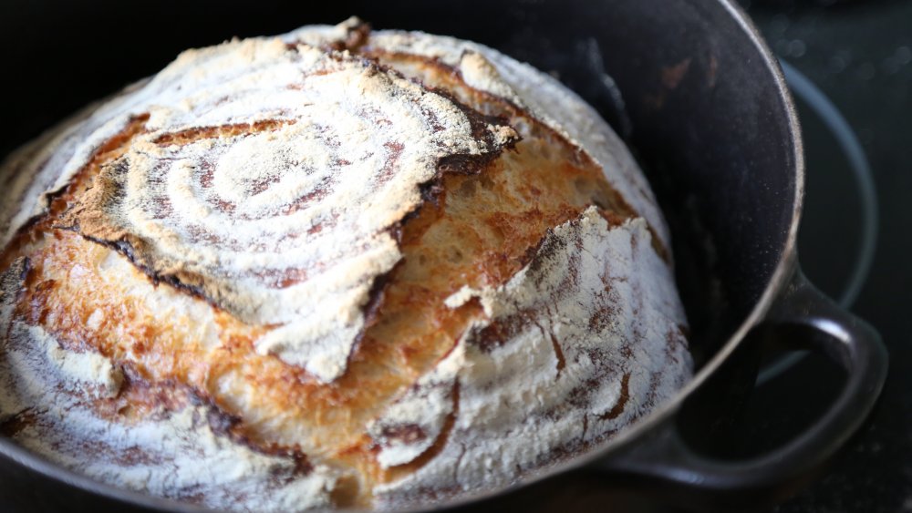 bread dutch oven