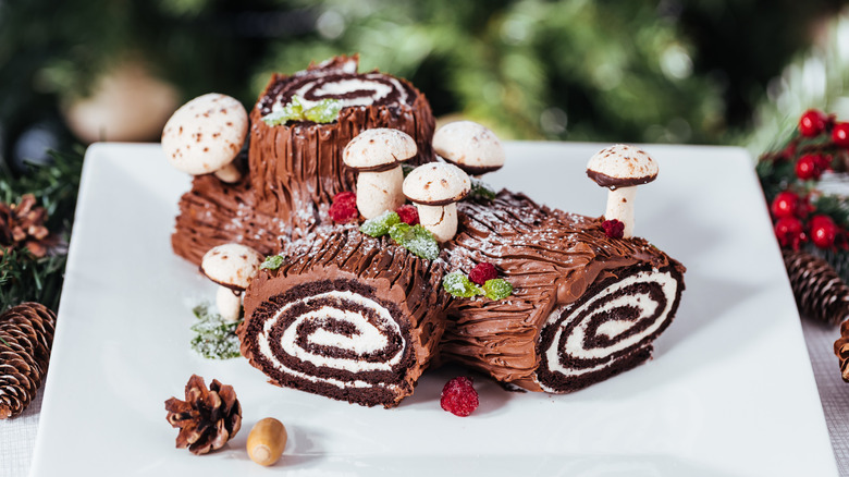 A Yule log with meringue mushrooms