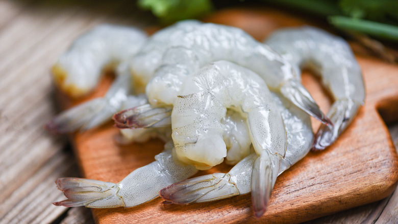 raw peeled shrimp