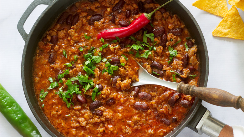 pot of chili con carne