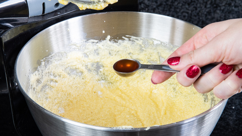 batter in a bowl 