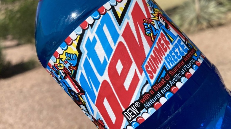 Mtn Dew label up close