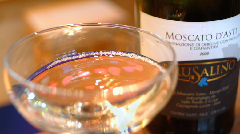 moscato d'asti wine